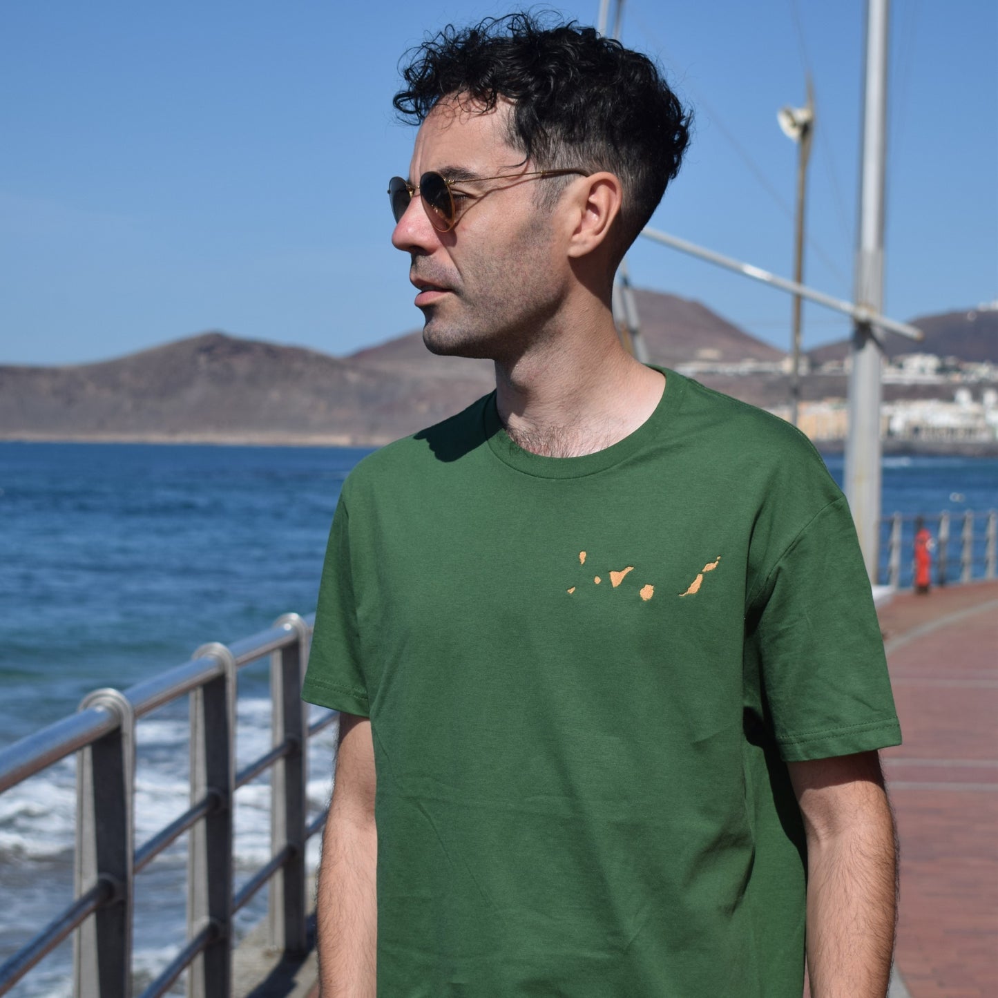 Islas Canarias Camiseta Bordada (Verde y Amarillo)